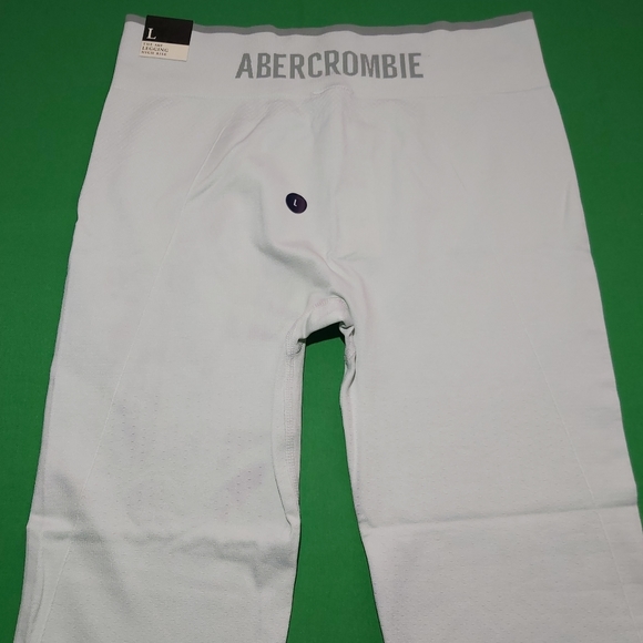 Abercrombie and Fitch Leggings - Picture 1 of 16